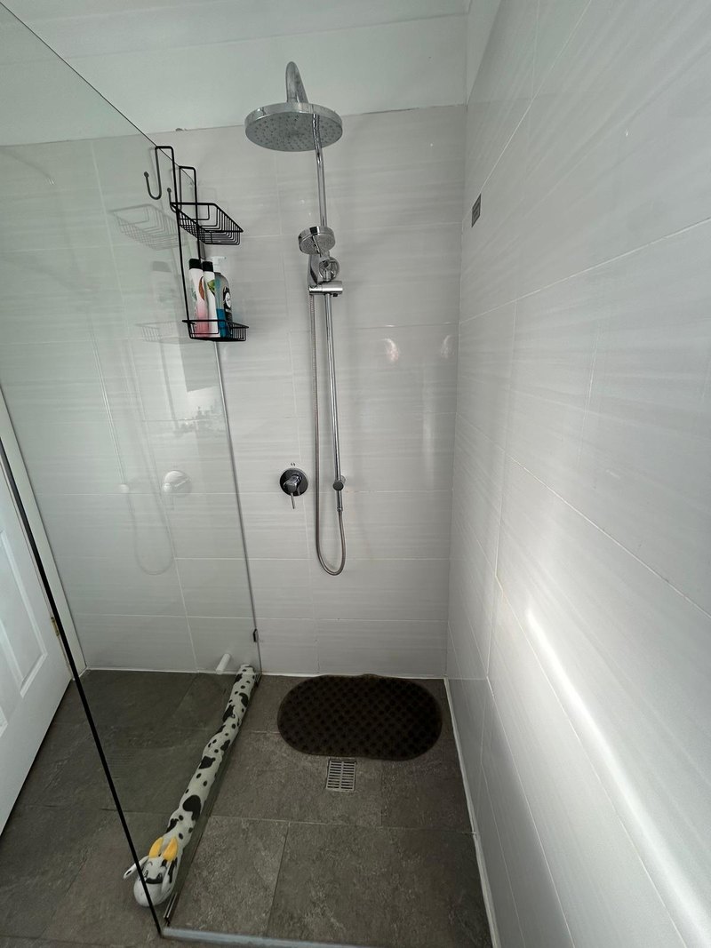 Walk-in rain shower